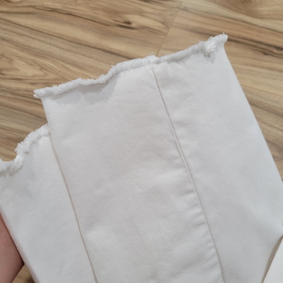 Express White Cropped Wide Leg Pants - Picture 9 of 9